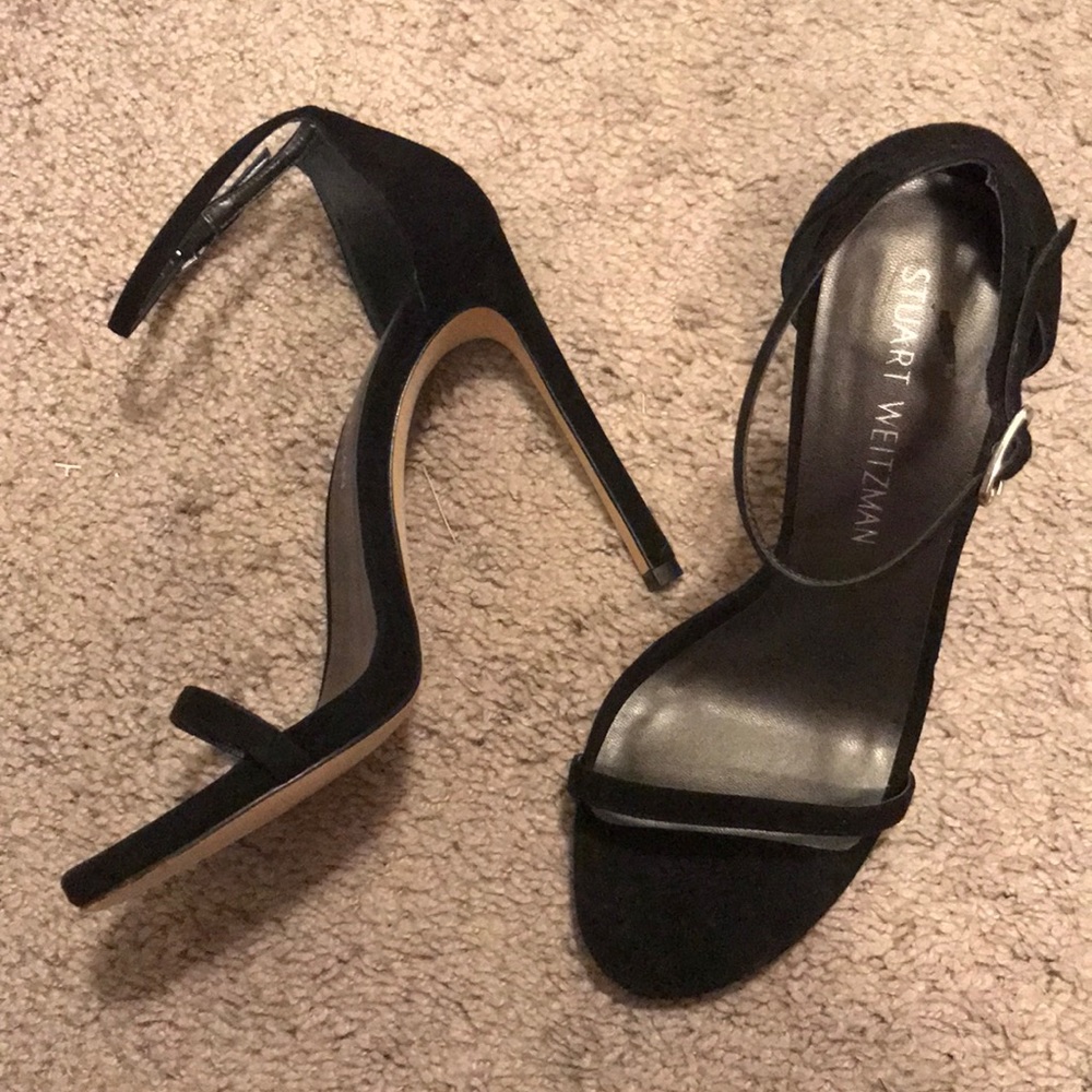 Stuart Weitzman Black Suede nudist heel. Size 7.5